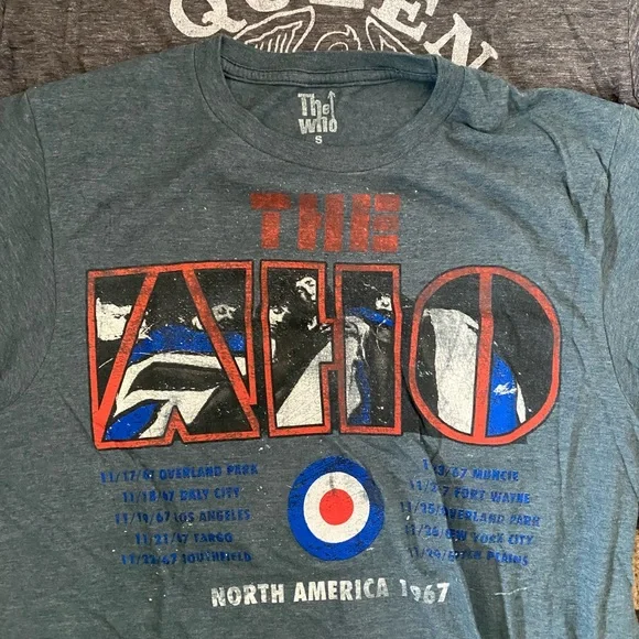 Bundle of SIX band tees - Picture 6 of 12